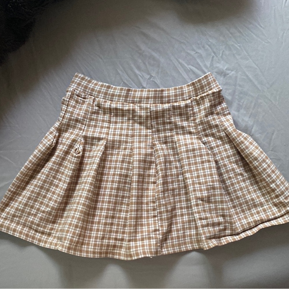 Beige Plaid mini skirt🤎✨